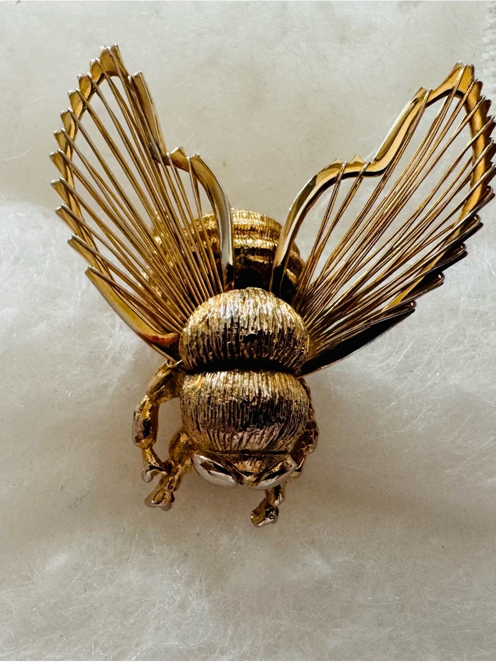 EUC Vintage Bumblebee Pin